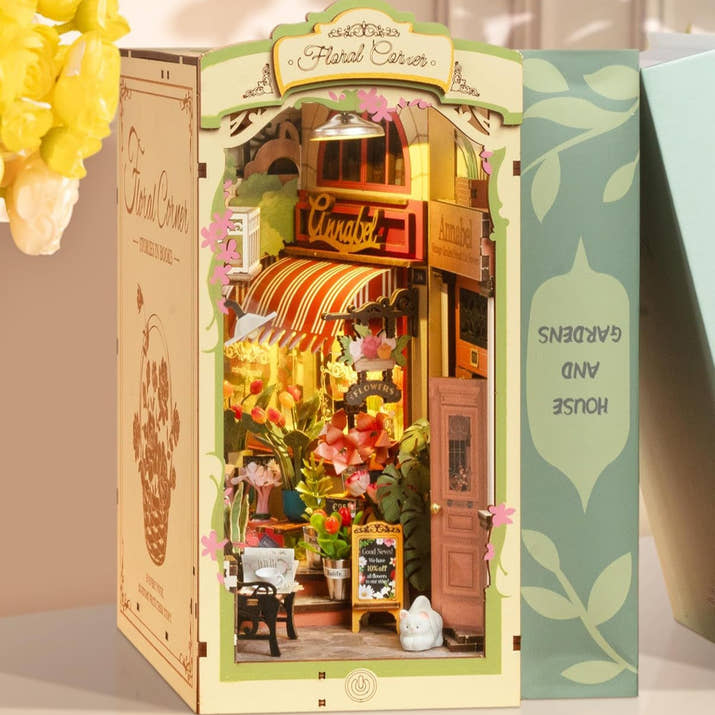 Rolife DIY Book Nook – Floral Corner Shelf Insert Kit | Wooden 3D Miniature Bookend, LED Home Décor & Gift for Readers